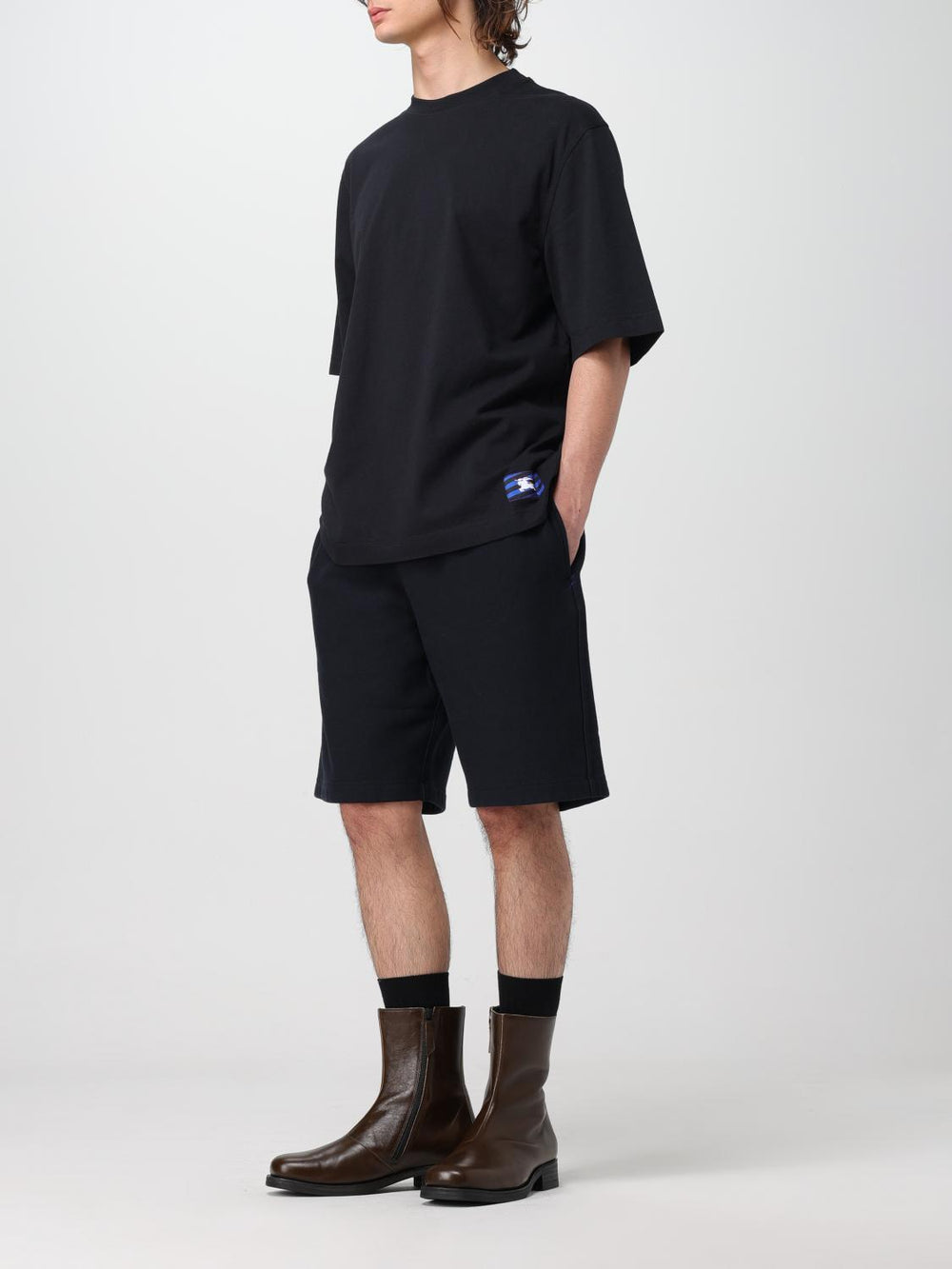 BURBERRY Tシャツ ブラック Fall/Winter 2025/2026